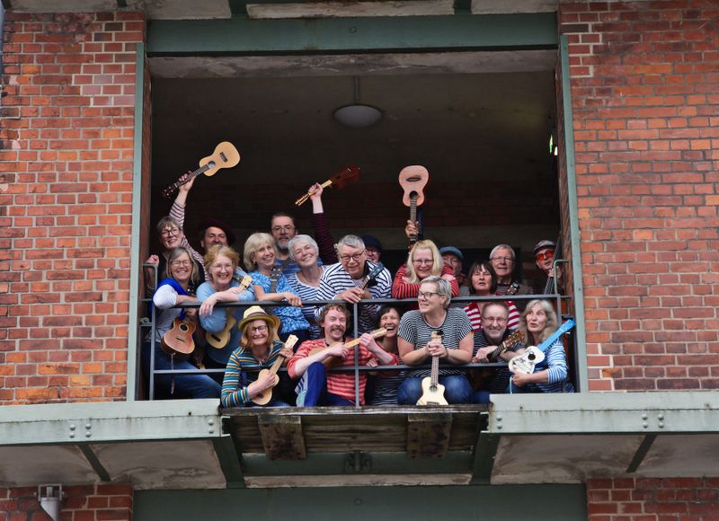 1. Bremer Ukulelenorchester